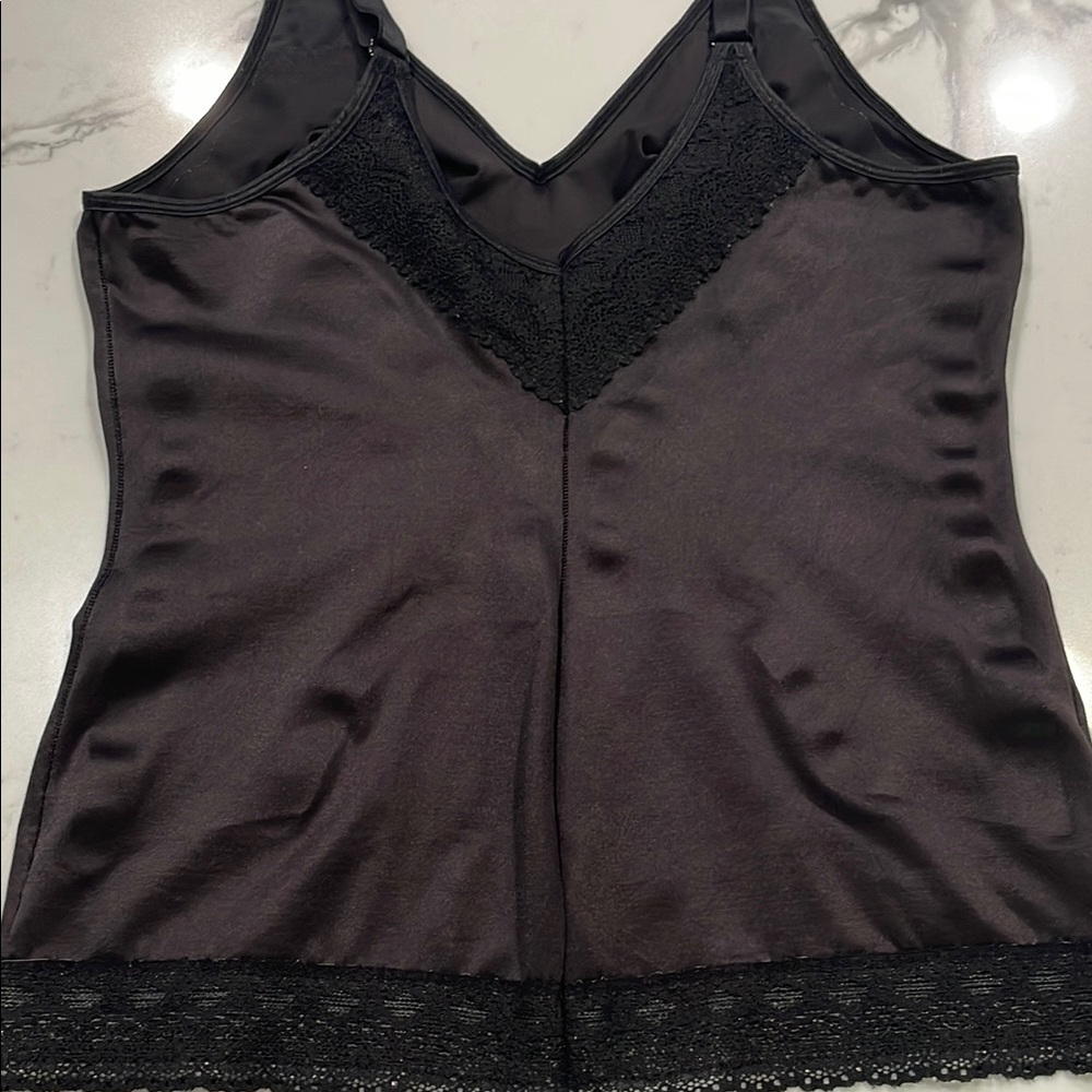 Ruby Ribbon Pinup Cami - Picture 5 of 9